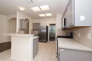 7 N Regan Mead Cir, The Woodlands, TX 77382 - Photo 14