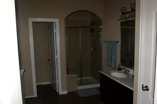 2402 Horned Owl Dr, Katy, TX 77494 - Photo 8