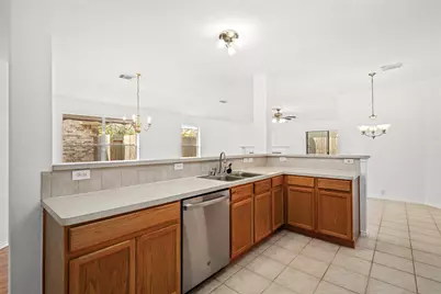 4819 Russet Trail Court, Katy, TX 77449 - Photo 8