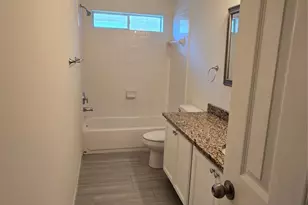 1823 Creegan Park Ct, Houston, TX 77047 - Photo 14