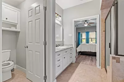 7027 Sunrise Drive, Hitchcock, TX 77563 - Photo 20