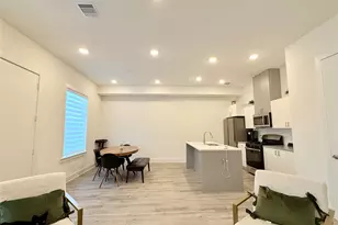 9609 Habitat St, Houston, TX 77075 - Photo 2