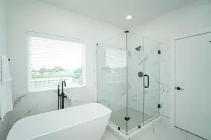 2409 Anita St, Houston, TX 77004 - Photo 8
