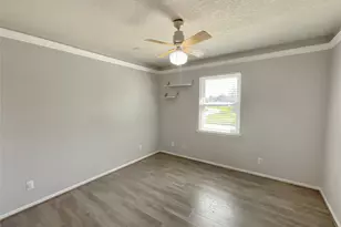 502 Oakdale St, Shoreacres, TX 77571 - Photo 20