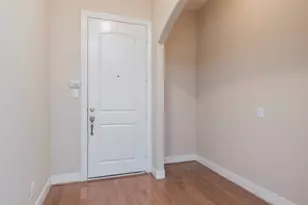 6551 Westcott St, Houston, TX 77007 - Photo 2