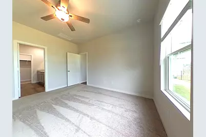 523 Shoreview Drive, Conroe, TX 77303 - Photo 2