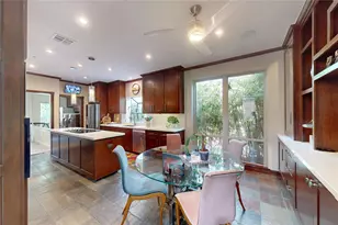 734 Plainwood Dr, Houston, TX 77079 - Photo 14