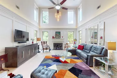 734 Plainwood Drive, Houston, TX 77079 - Photo 4