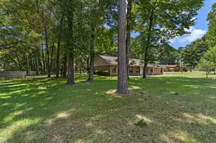 129 Pine Valley Dr, Livingston, TX 77351 - Photo 42