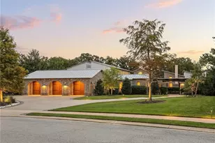 2917 Blue Belle Dr, Bryan, TX 77807 - Photo 2