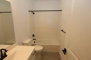 971 Tarkington Timbers Dr, Cleveland, TX 77327 - Photo 14