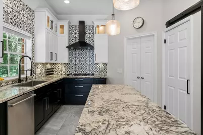 263 Bristol Bend Circle, The Woodlands, TX 77382 - Photo 22