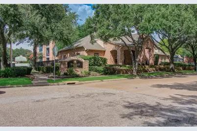 2255 Braeswood Park Drive #323, Houston, TX 77030 - Photo 1