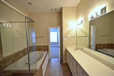 2710 Hullsmith Drive #103, Houston, TX 77063 - Photo 16