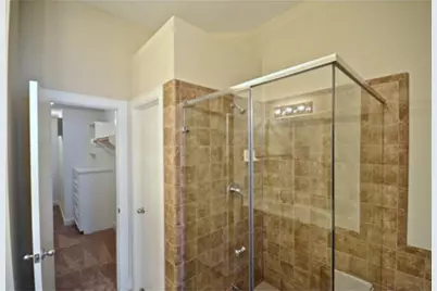 2710 Hullsmith Drive #103, Houston, TX 77063 - Photo 18