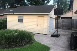 2701 Barbee St, Houston, TX 77004 - Photo 6