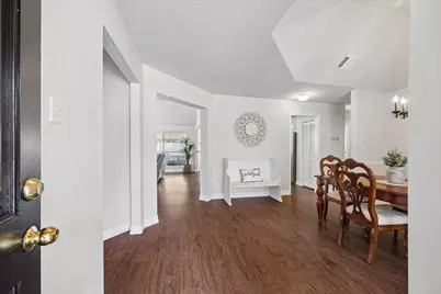 2210 Lady Leslie Lane, Pearland, TX 77581 - Photo 2