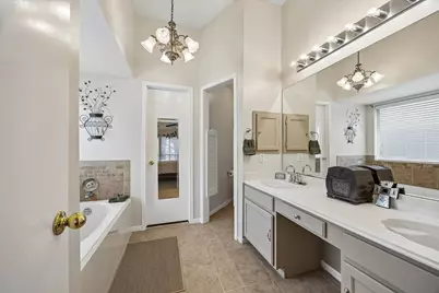 2210 Lady Leslie Lane, Pearland, TX 77581 - Photo 14