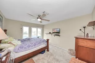 2117 Casa Rio Cir, Dickinson, TX 77539 - Photo 14