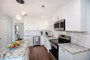 8903 Kirkmont Dr, Houston, TX 77089 - Photo 14