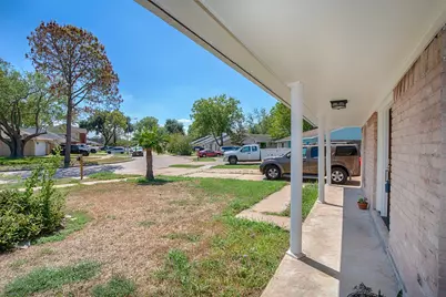 8903 Kirkmont Drive, Houston, TX 77089 - Photo 4