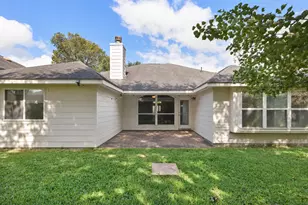 13710 Parkers Cove Ct, Houston, TX 77044 - Photo 32