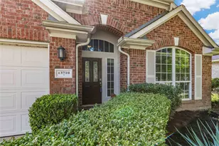 13710 Parkers Cove Ct, Houston, TX 77044 - Photo 38