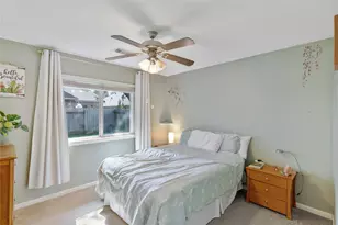 13710 Parkers Cove Ct, Houston, TX 77044 - Photo 24