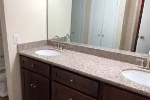 10053 Westpark Dr, Houston, TX 77042 - Photo 12