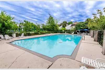 10053 Westpark Drive #324, Houston, TX 77042 - Photo 2