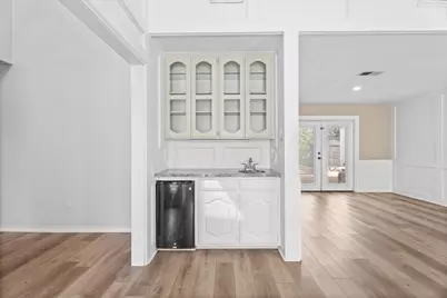 8708 Greenleaf Drive, College Station, TX 77845 - Photo 6