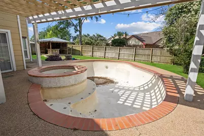 8708 Greenleaf Drive, College Station, TX 77845 - Photo 32