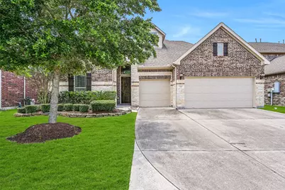 339 Woodway Drive, League City, TX 77573 - Photo 2
