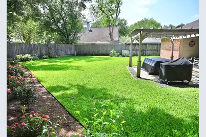 10207 Wayward Wind Lane, Houston, TX 77064 - Photo 2