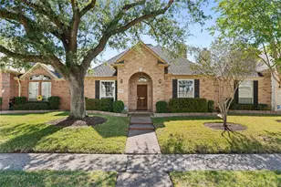 9959 Kemp Forest Dr, Houston, TX 77080 - Photo 2