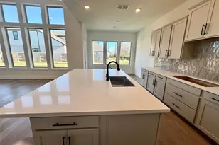 4307 Southpoint Way N, Fulshear, TX 77441 - Photo 6