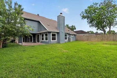 417 W Hillary Circle, Sugar Land, TX 77498 - Photo 6