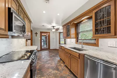 1514 Country Club Drive, Crosby, TX 77532 - Photo 10