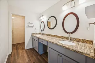 1527 Ainsdale Dr, Houston, TX 77077 - Photo 20