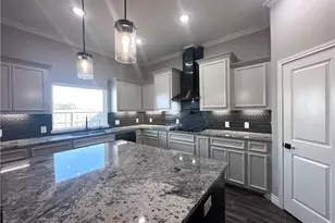 7814 Krypton Dr, Corpus Christi, TX 78414 - Photo 24