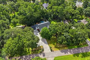 2312 Hollowbrook Ln, Conroe, TX 77384 - Photo 32