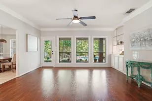 2312 Hollowbrook Ln, Conroe, TX 77384 - Photo 10
