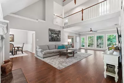 2312 Hollowbrook Lane, Conroe, TX 77384 - Photo 6