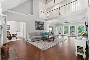 2312 Hollowbrook Ln, Conroe, TX 77384 - Photo 6