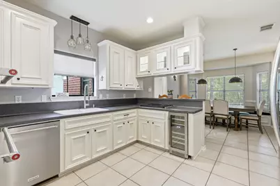 2312 Hollowbrook Lane, Conroe, TX 77384 - Photo 16