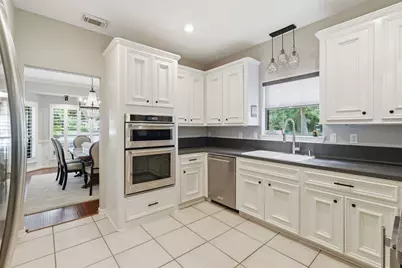 2312 Hollowbrook Lane, Conroe, TX 77384 - Photo 18