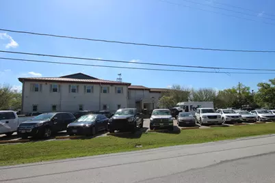 1305 Anders Avenue, Seabrook, TX 77586 - Photo 6