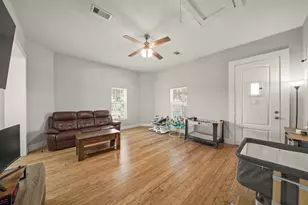 3403 Ursuline St, Galveston, TX 77550 - Photo 26