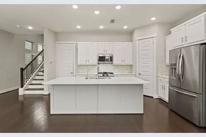 10972 Hewitt Cliff Lane, Houston, TX 77043 - Photo 4