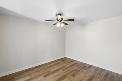 5213 Shirley Street, Baytown, TX 77521 - Photo 20